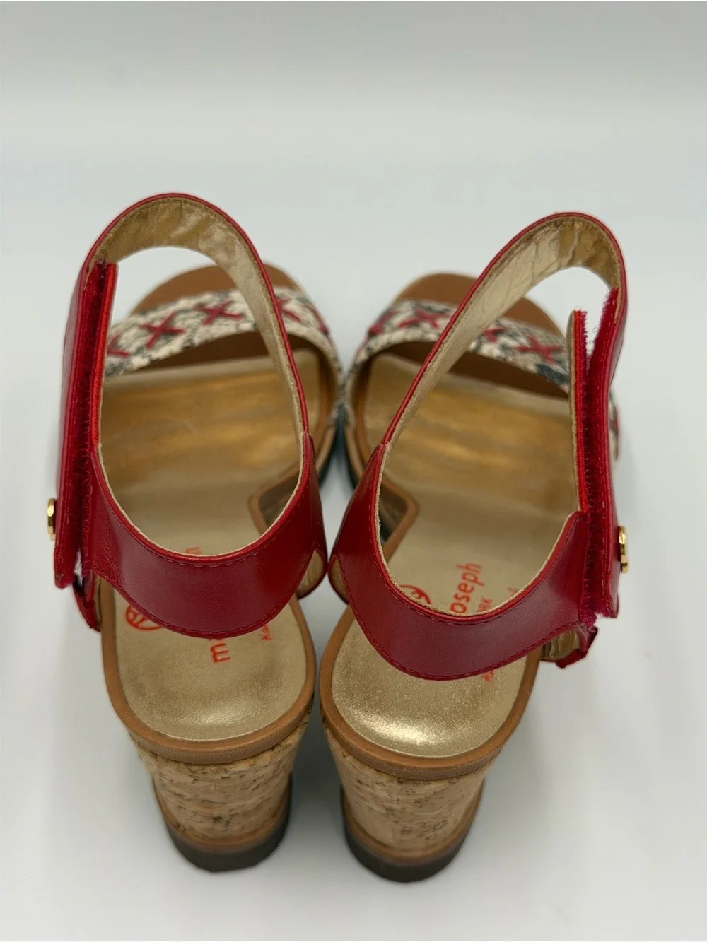 Marc Joseph Dyckman Street Sandals Wedge in Red and Beige Size 5